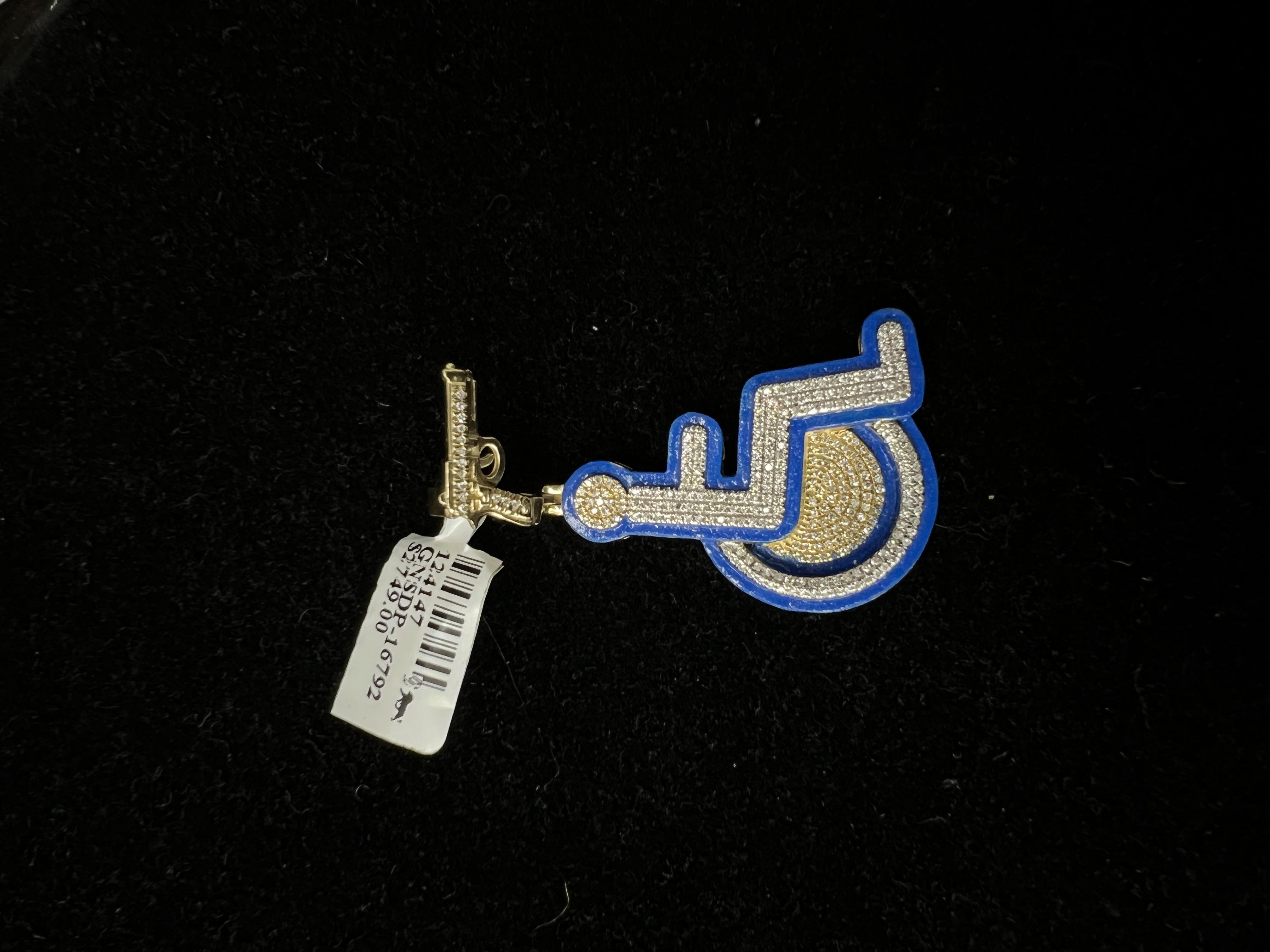 10 K Yellow Gold 0.58 CT Diamond Pendant